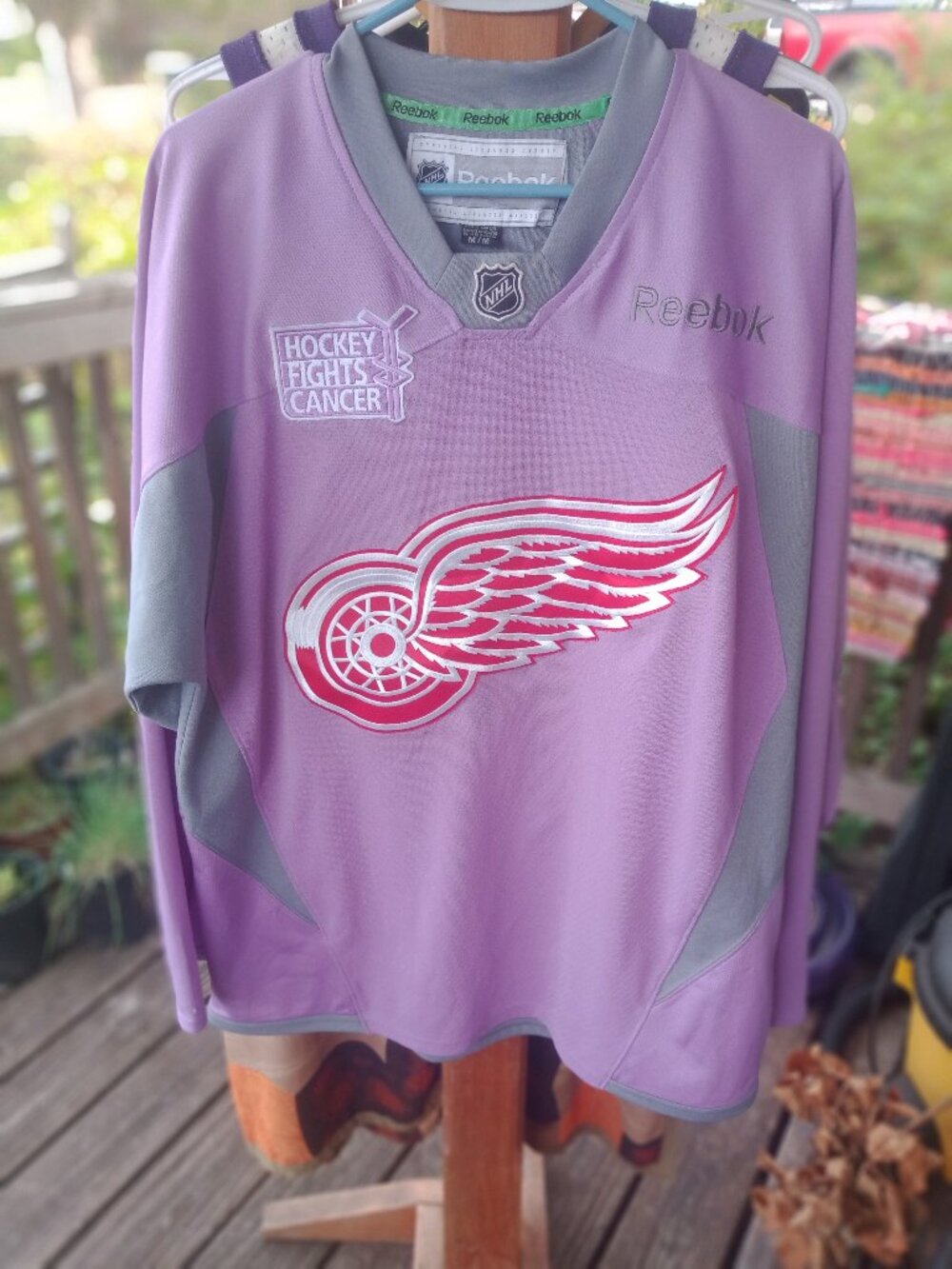 Detroit Red Wings "Hockey Fights Cancer" warmup jersey Dylan Larkin NHL Jersey